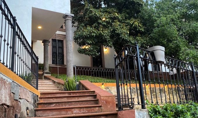 El Oro Hotel | Posada Conchita