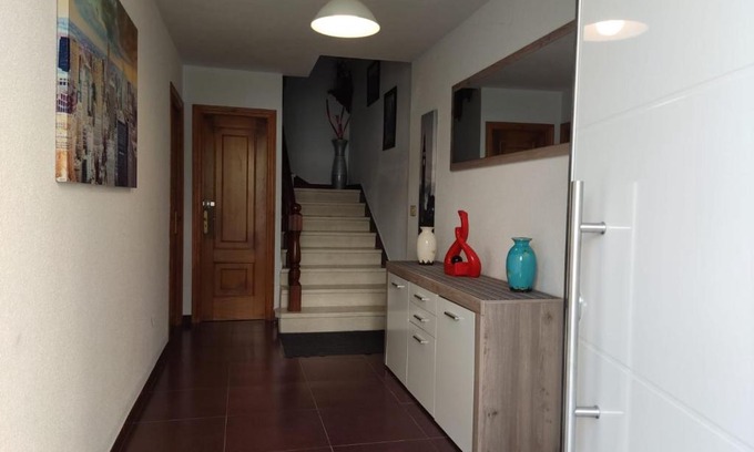 Palas de Rei Casa | PRECIOSA CASA DE 4 HABITACIONES EN PLENO CORAZÓN DEL CAMINO DE SANTIAGO!