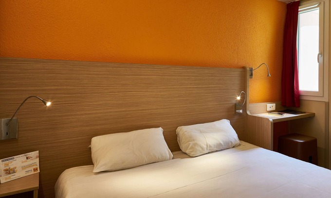 Mouilleron-le-Captif Hotel | Première Classe La Roche Sur Yon - Vendéspace