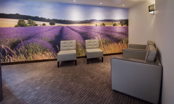Cirencester Hotel | Premier Inn Cirencester