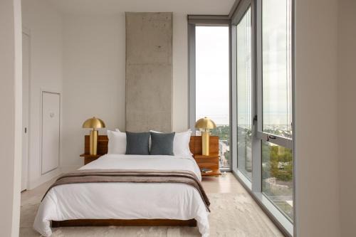 Downtown Chicago Apartamento | Premier Penthouses and Apartment with Captivating Views of Millennium Park