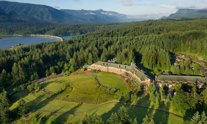 Stevenson Apartamento | Premier Room w/ views of the Columbia River Gorge