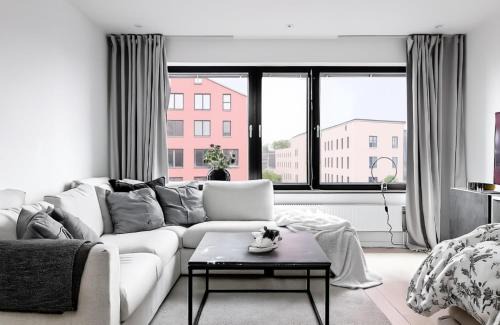 Vaxjo Apartamento | Premium Apt Near Vida Arena Wifi Gym Sauna OnSite