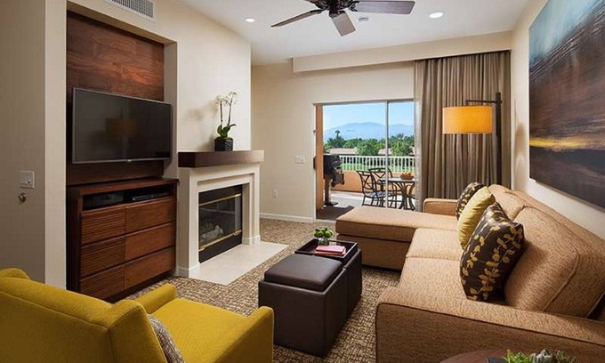 Rancho Mirage Villa | Villa PREMIUM de un dormitorio - Capacidad de hasta cuatro (4)