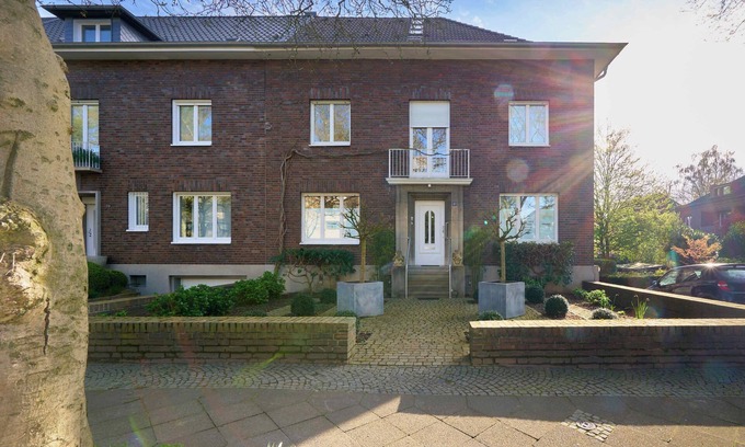Krefeld Apartamento | Premium townhouse apartment with beautiful garden (25 min. to Düsseldorf)