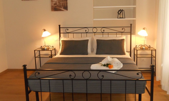 Pietrasanta Apartamento | BONITO APARTAMENTO EN EL CORAZON DE PIETRASANTA "LE MUSE"