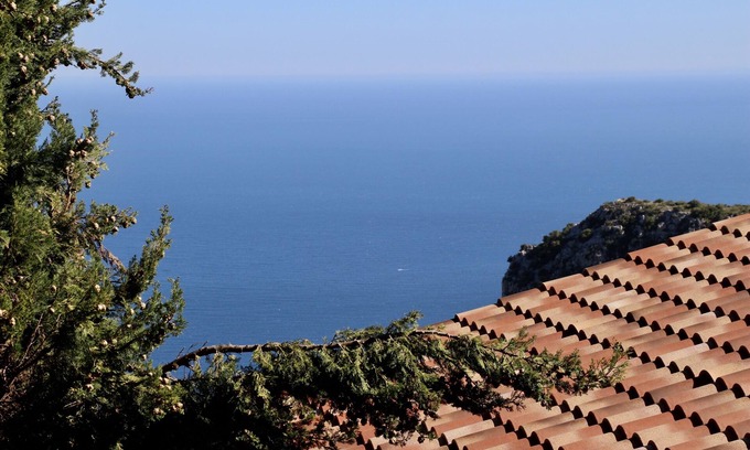 Eze Apartamento | Bonito estudio, excelente ubicación, el mar y las montañas. entre Niza y Mónaco.