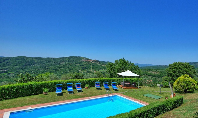 Civitella in Val di Chiana Villa | Casa de vacaciones privada con piscina privada, A/C, WIFI, patio, vista panorámica, cerca de Arezzo