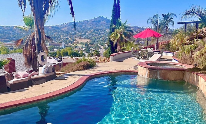 Spring Valley Casa | Private 2 Level Backyard Oasis Pool/Spa, and Mountain View’s