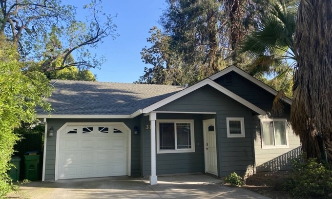 Chico Casa | Private 2b/1b house close to Enloe hospital and <1 mile from downtown