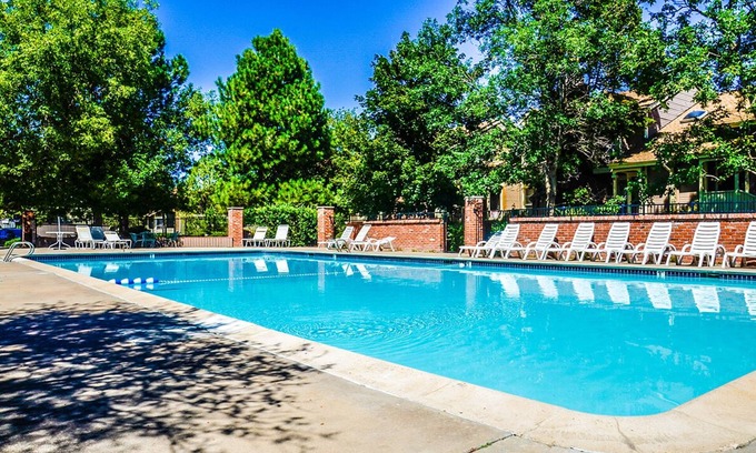 Aurora Casa | Private 3 Story Colorado Townhouse with 2 Car Garage Parking!