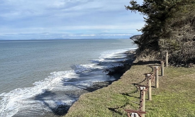 Port Angeles Casa | Park Place es una casa limpia y cómoda con sendero privado a la playa