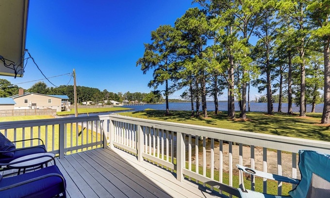 Aurora Casa | Private Boat Launch! Pamlico River Hideaway