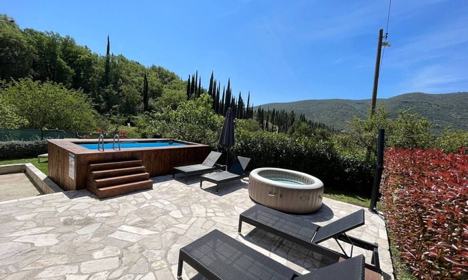 Gruda Casa | Private Countryside House Three Figs