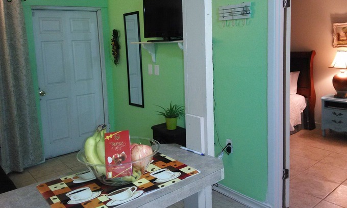 Lake Wales Apartamento | Lago privado apto n. °, Área segura Incluye todo + Wifi nr Legoland