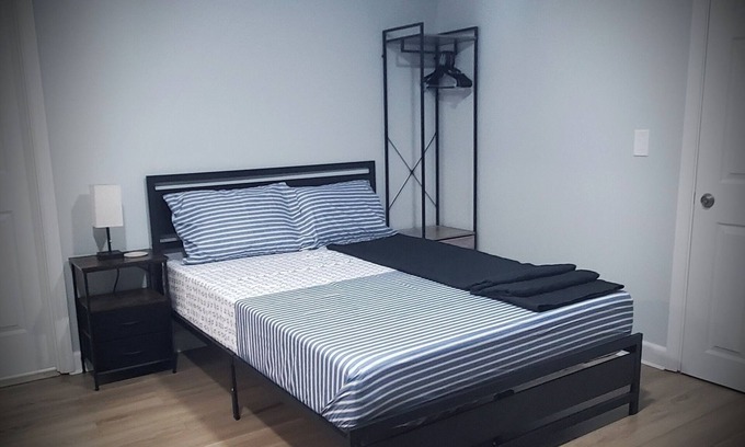Bearss Plaza Apartamento | Private Cozy Suite!