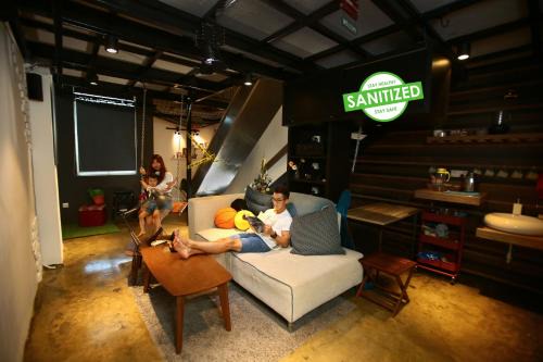 Bayan Lepas Apartamento | Private Getaway (Private Cinema, Swing & more!) at CEO Penang