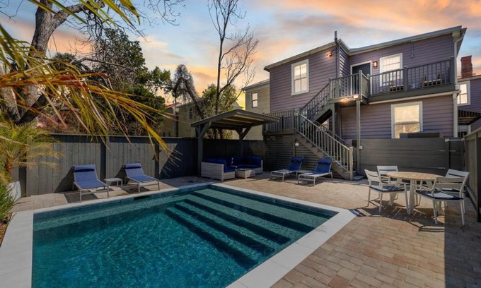 Cannonborough Elliotborough Apartamento | Private HEATED Pool Oasis 4 Bedroom Suite