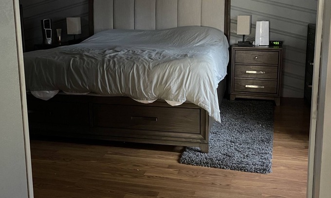 Newcastle Casa | Private home, within minutes to the Black Hills.