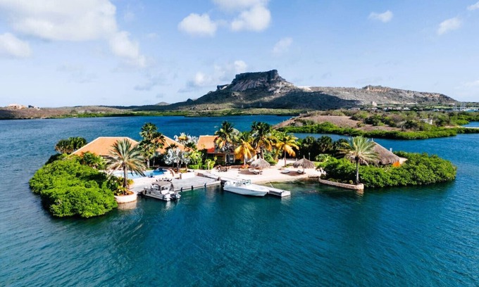Willemstad Complejo | Private Island | Isla Kiniw by Bocobay