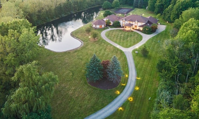 Medina Casa | Private mansion not too far from the downtown area!