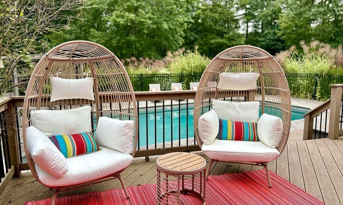 Pine Bush Casa | Private Modern Kid Friendly Retreat Hudson Valley