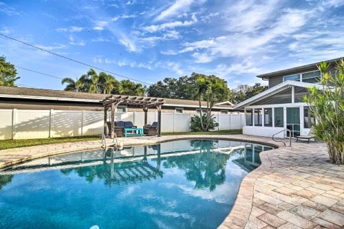 Seminole Casa | Private Pool, 2 Mi to Beach Seminole Escape!
