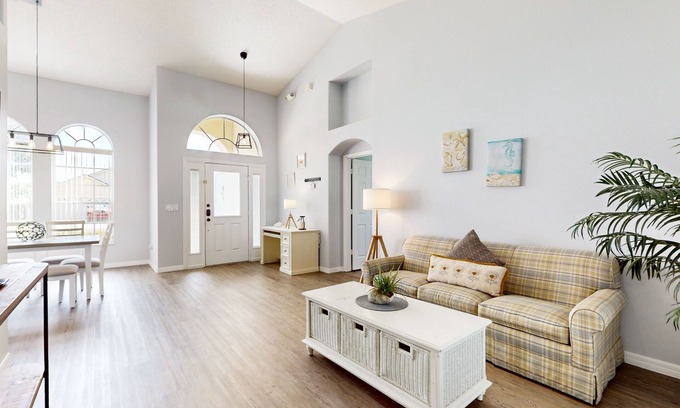 Orange Tree Casa | Private pool home with attached spa, screened lanai, & on-site tennis/pickleball