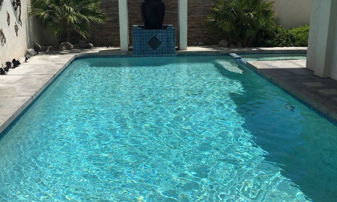 La Quinta Cove Casa | Privado, relajante y cómoda !!! Minutos a Empire Polo Campos