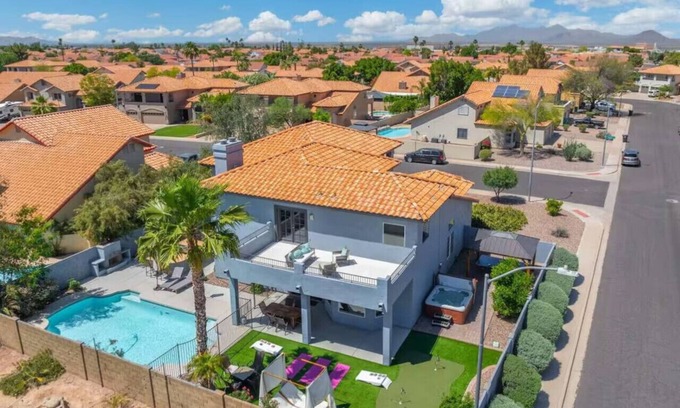 Homestead I HOA Casa | Private Resort Vibes | Pool, Hot Tub & Arcade Fun