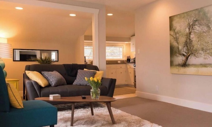 Queen Anne Apartamento | Private retreat on historic Queen Anne Hill