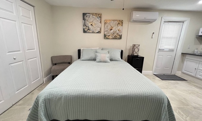 Citrus Park Apartamento | Private room