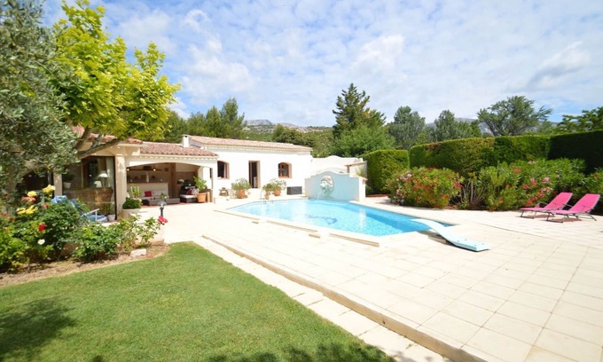 Rousset Villa | Aix-en-Pce, área de Ste Victoire. Excepcional. Piscina y tenis.