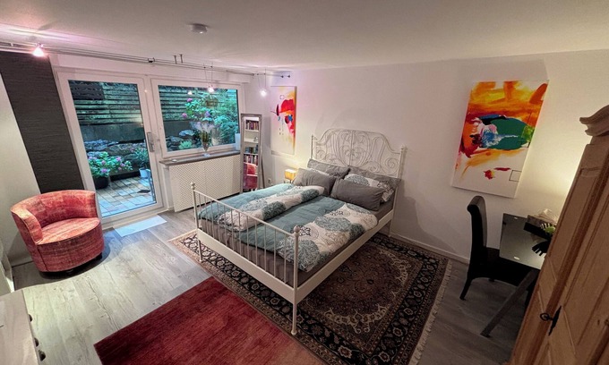 Birkach-Sud Apartamento | Private Unterkunft in Stuttgart, Nähe Flughafen