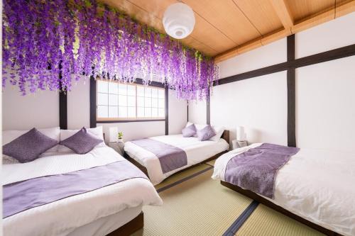 Tanimachi Casa | Private Villa 大きな商店街の側にあるお宿 ベッド6台 トイレ3台