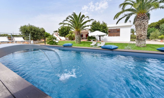 Villanova Villa | Villa privada en Ostuni, piscina privada y wifi vía satélite en Pugliadamare