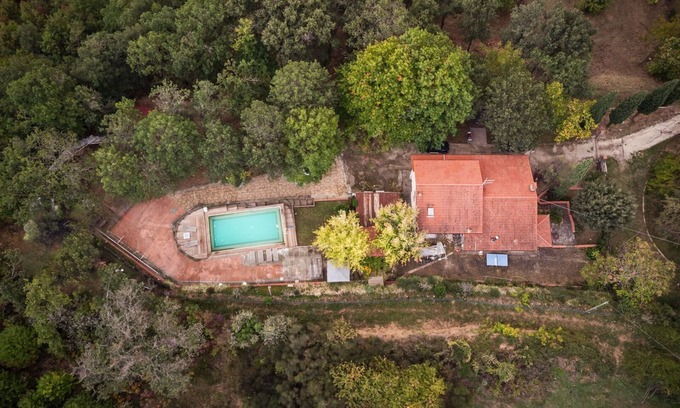Subbiano Villa | Maravillosa casa de vacaciones privada con piscina privada, A/C, WIFI, TV, patio, cerca de Arezzo
