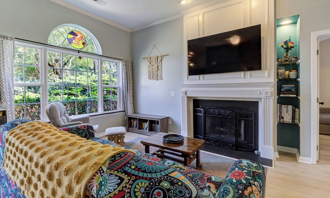 Myrtle Grove Casa | Private Wooded Retreat Near Beach & Town