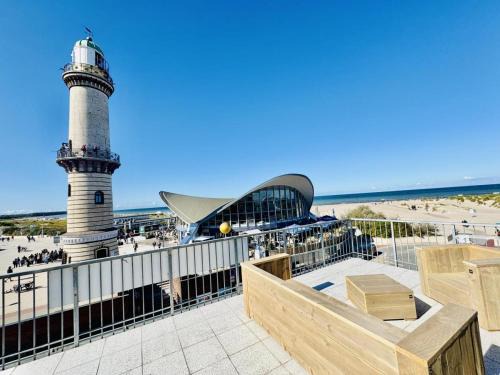 Warnemuende Apartamento | Promenadenblick/Ausguck