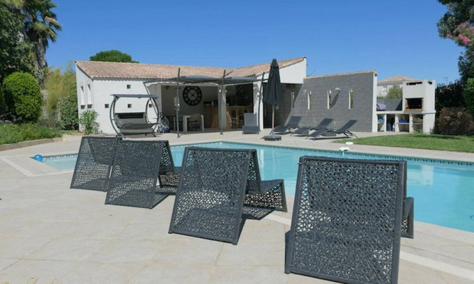 Saint-Aunes Casa | PROMO Superb property, swimming pool, gym, games room...