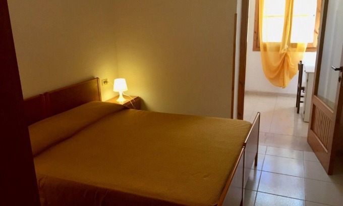 Chiesiola Complejo | Propiedad en un complejo turístico 'Baia Falcone-Bilocale 407' con vistas al mar y aire acondicionado