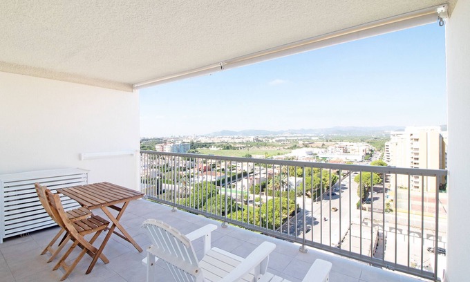 Canet de Berenguer Apartamento | Global Properties: Moderno apartamento con piscina en la playa de Canet