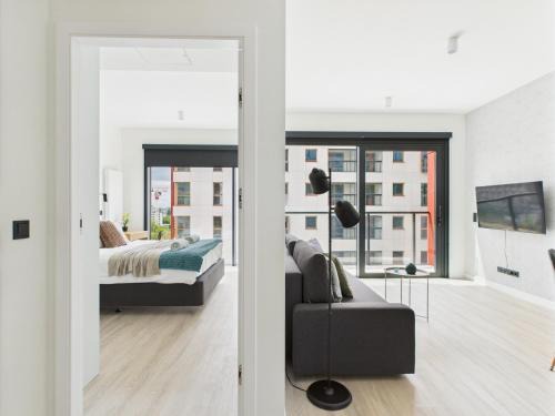 Centrum Apartamento | Prosta 69D SuperApart - Nowoczesny Apartament Blisko Metra