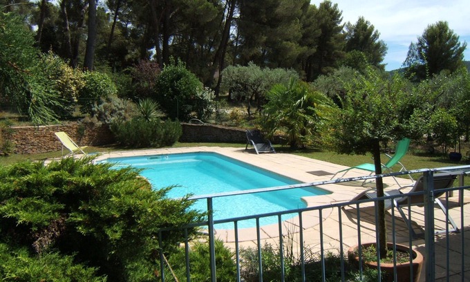 Simiane-Collongue Villa | Villa provenzal de 200 m2 con gran jardín y piscina en AIX EN PROVENCE