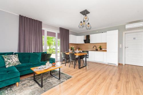 Jantar Casa | Przystanek Jantar - pokoje i apartamenty