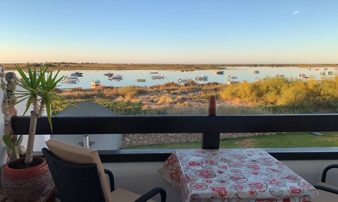 Cabanas Apartamento | Apartamento con vistas al mar.