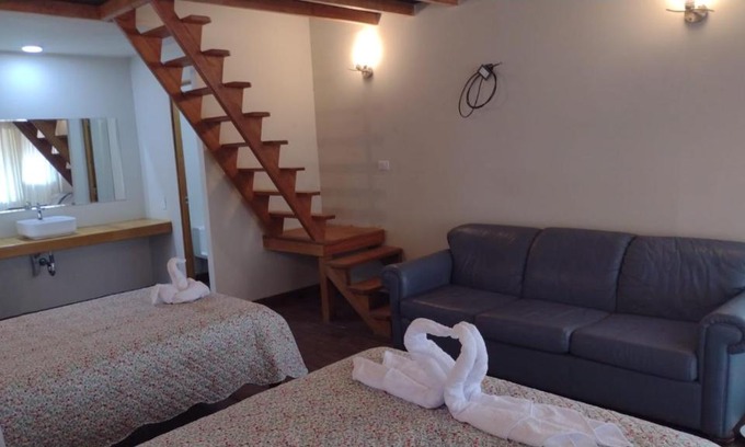 Sauce Hotel | Pukayacu Wasi