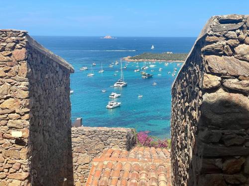 Capo Coda Cavallo Apartamento | PUNTA EST Spazioso Monolocale Vista Mare
