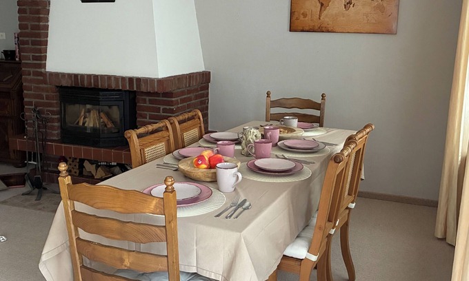 Schenefeld Casa | Pure idyll: Holiday home in a nature reserve with sauna + fireplace