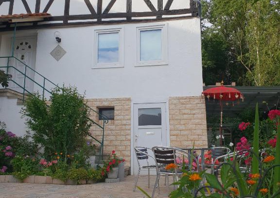Altenbrunslar Apartamento | PURI FRANGIPANI Apartment